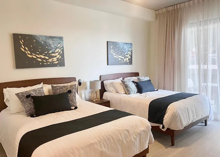 The Boat By Andiani Travel Apartahotel 4*